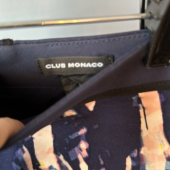 Club Monaco pencil skirt - Picture 2 of 3